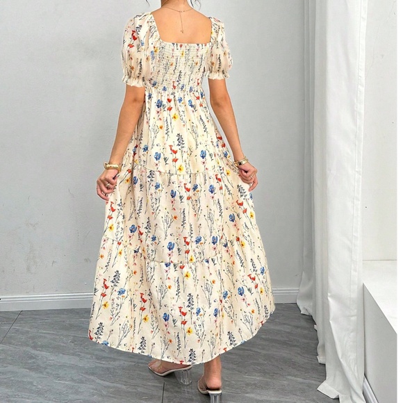 Maternity Floral Print Puff Sleeve Smocked High Waisted Maxi Dress - Picture 4 of 8